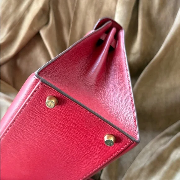 SOLD - HERMES Red Epsom Kelly 28 GHW - Picture 6 of 16